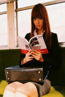 女子在女厕2次发现摄像头 警方通报